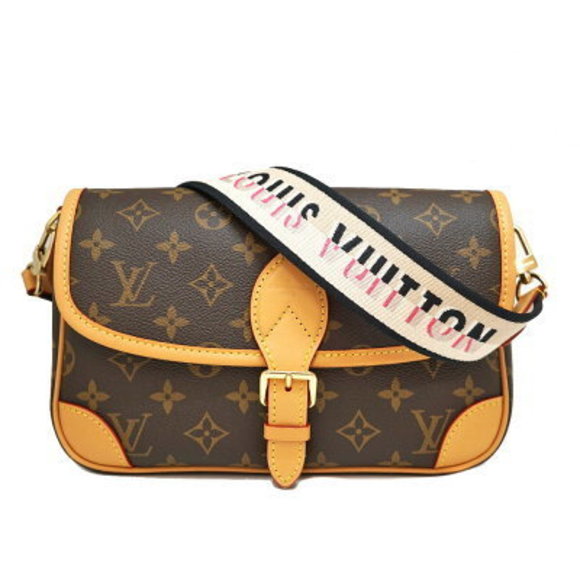 Louis Vuitton Beverly Monogram Handbag - Picture 1 of 9